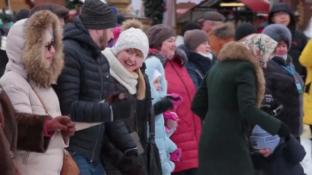 "Масленица" - ансамбль "Усладики". Красная Площадь, Москва. смотреть онлайн