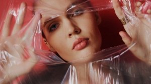 7829220-uhd_4096_2160_25fps