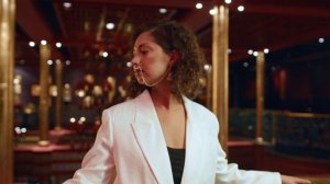 9324940-uhd_4096_2160_25fps