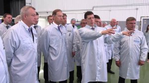 ДЕНИС МАНТУРОВ ОЗНАКОМИЛСЯ С РАБОТОЙ КРУПНЫХ ПРОМЫШЛЕННЫХ ПРЕДПРИЯТИЙ КРАЯ