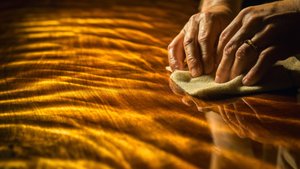 Большие обеденные столы из экзотических слэбов / спилов / массива дерева