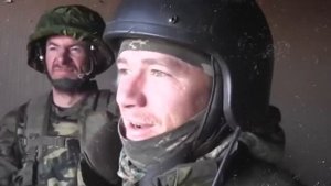 «Вы застрелитесь просто, зачем вы туда едете? Устанете…»