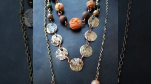 Трехрядное этническое ожерелье из меди, латуни, керамики и камней