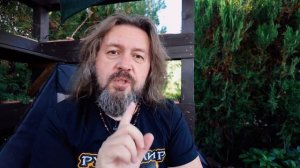 Хроническое безденежье? Какое божество поможет? Руномир