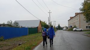 Завтрак.Делаю маме маникюр.
