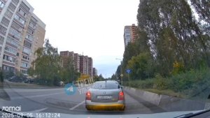 😁 Мгновенная карма настигла нарушителя на перекрестке Шолмова - Корунковой