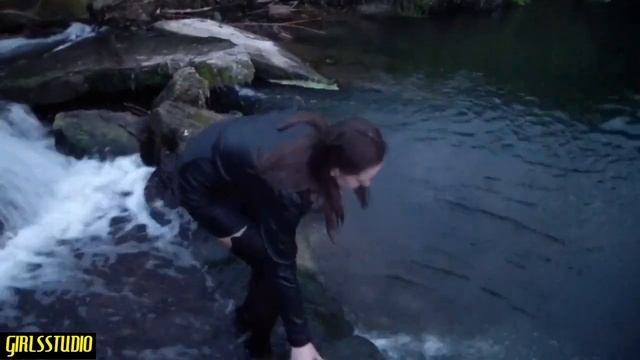 Wetlook pantyhose part 2 смотреть онлайн