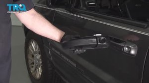 088. Как заменить наружные ручки передних дверей на Jeep WJ (1999 - 2004)