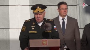 Специально для Арктики: на новейшем корабле «Иван Папанин» подняли флаг ВМФ