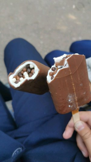 мороженое с шариками