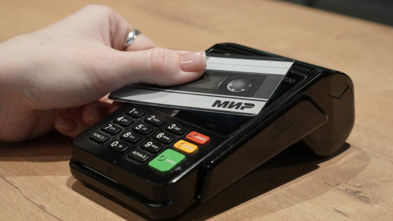 Путин допустил объединение платежных систем РФ и Китая