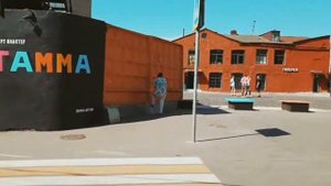 Путь от метро. Академия мюзикла Вячеслава Гнедака