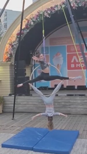 «Лето в Москве 2025» воздушное кольцо дуэт — наш дебют | I will survive 🕺🏻