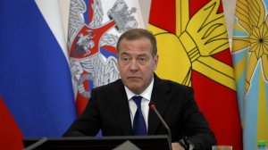"Это bullshit" - Медведев о работе европейской "коалиции желающих"