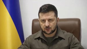 Зеленский заявил, что Украина не будет поставлять в Словакию российскую нефть