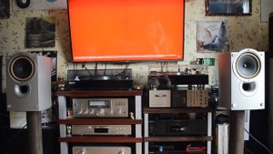 MeloDavid P610 в корпусе KEF Q1