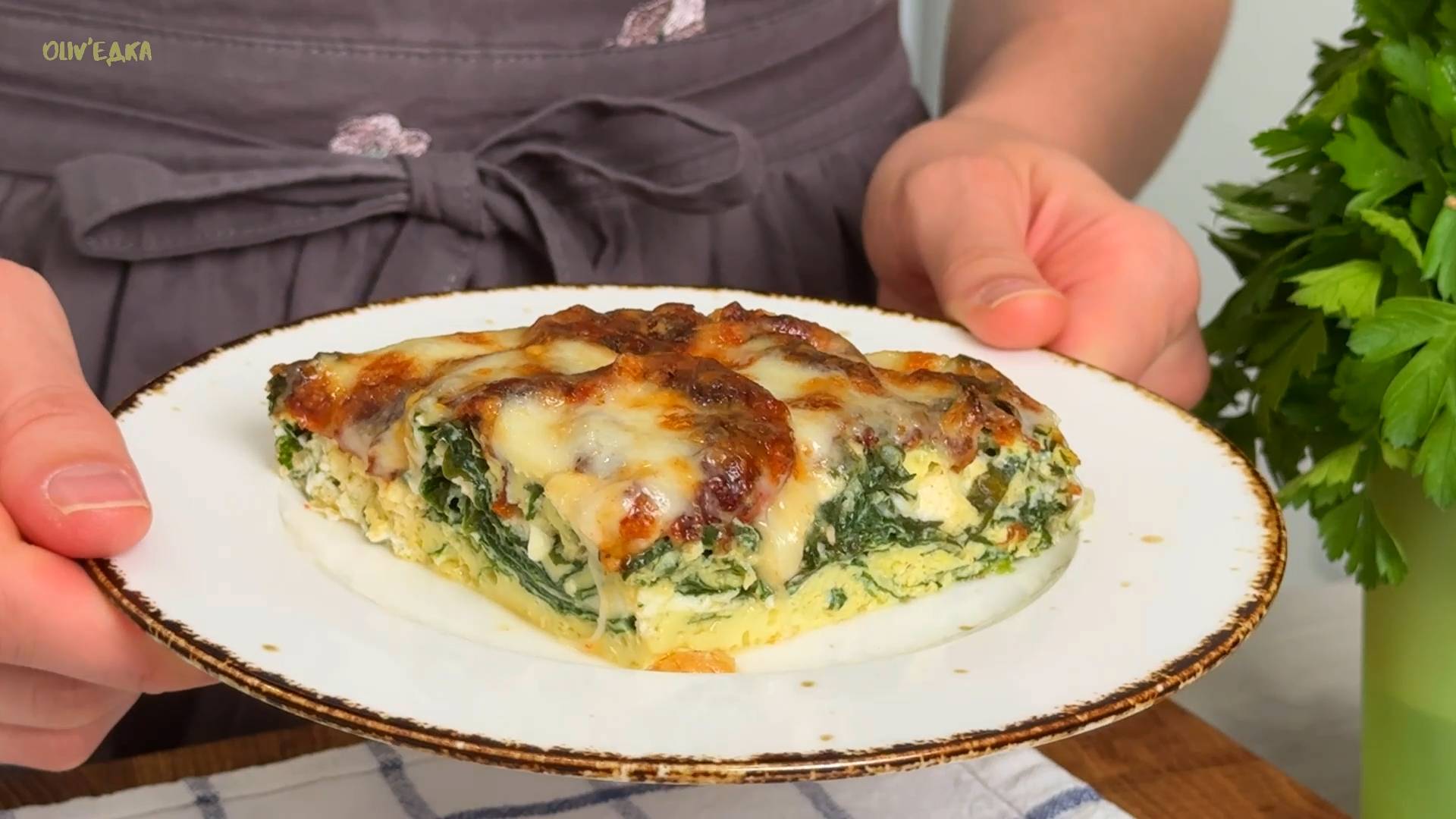 Яичница с творогом, шпинатом и помидорами. Вкусный, быстрый завтрак на скорую руку смотреть онлайн