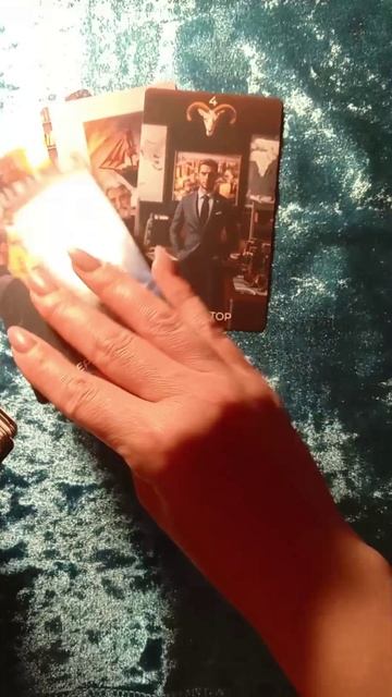 Его действия в вашу сторону💗💕💜