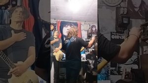 ВИКТОР ЦОЙ И ГРУППА КИНО НА ЭЛЕКТРОГИТАРЕ  #цой #shorts #music