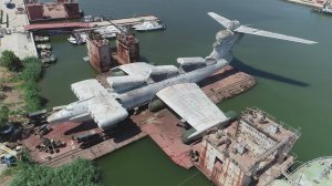 Подготовка Экраноплана Лунь для спуска на воду