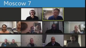 Большая подготовка, чтобы святость светила ему