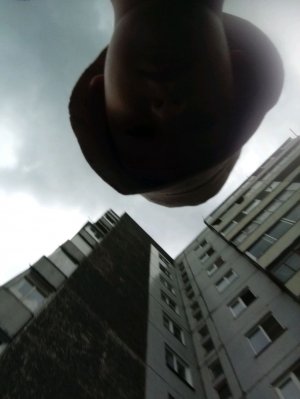 для начала помой посуду прежде чем мою трансляцию смотреть