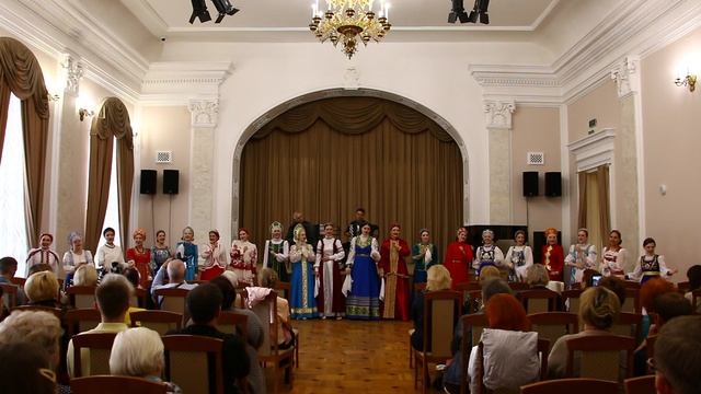 Ансамбль солистов «Русские узоры» - «Играй гармонь»