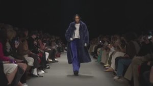 Показ женской коллекции Alberta Ferretti осень-зима 2022-2023