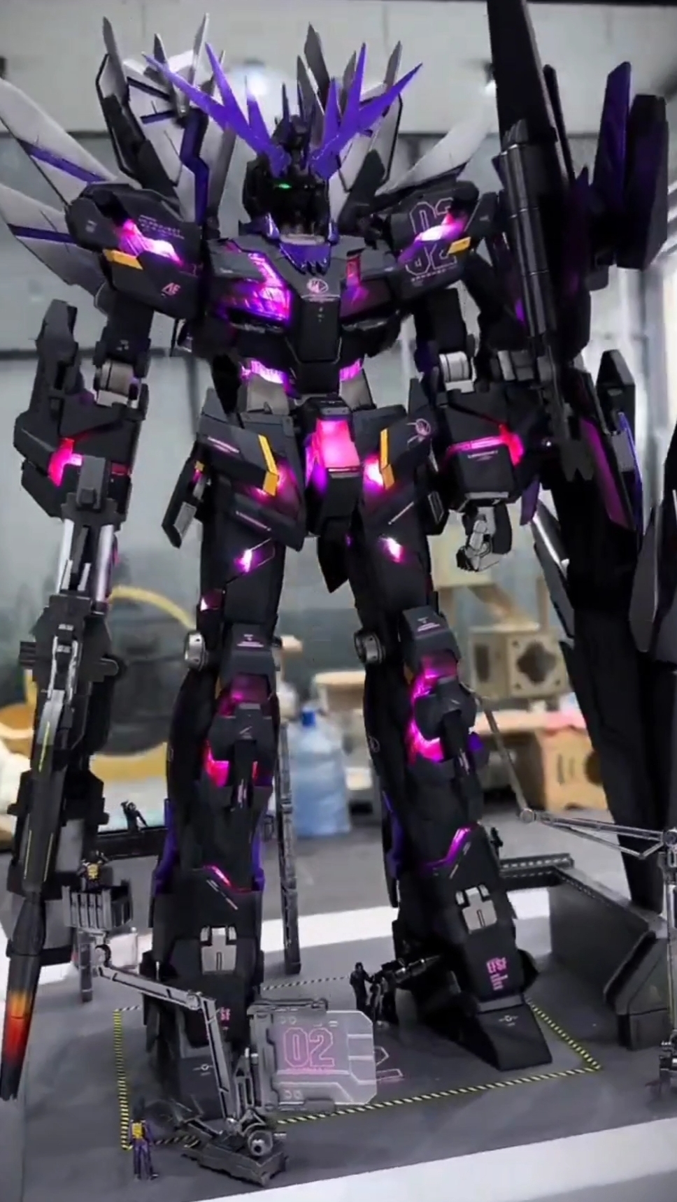 Робот Gundam : К бою готов 🦾 смотреть онлайн