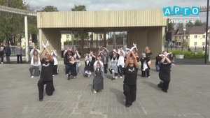 В День солидарности в борьбе с терроризмом в парке им. Ленина прошел флешмоб "Во имя жизни"