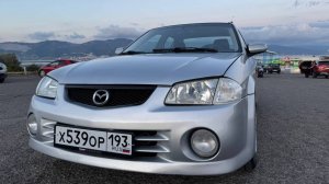 Mazda Protege (323) 1999 года выпуска