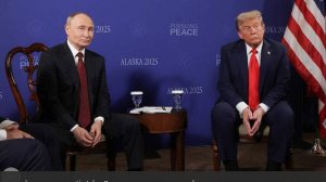 Ушаков заявил об отсутствии информации о запросах США разговора Путина и Трампа