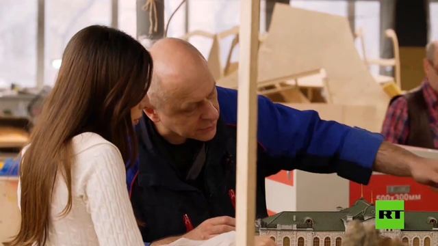 Наш музей «Царь-Макет» стал героем арабоязычного сюжета на канале Russia Today! смотреть онлайн