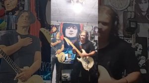 ВИКТОР ЦОЙ И ГРУППА КИНО НА ЭЛЕКТРОГИТАРЕ  #цой #shorts #music