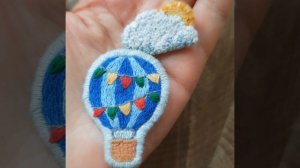 Вышитые броши работы моей сестры