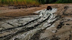 Хобби 4x4 райдер за рулём Гладиатор Crossrc EMO X4