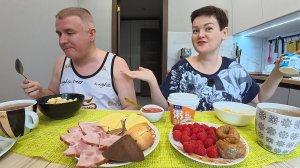 Мукбанг решила ОТКАРМЛИВАТЬ мужа, что б меньше его ВЕСИТЬ! Что то пошло НЕ ТАК! Семейный обед Россия