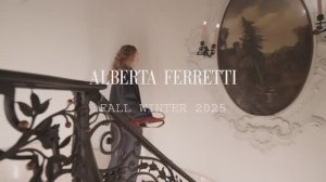 Показ женской коллекции Alberta Ferretti осень-зима 2025-2026