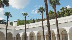 Внутренние дворы в Ливадийском дворце (Крым).