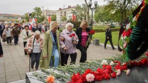 С Днём Победы над милитаристской Японией и окончания Второй мировой войны