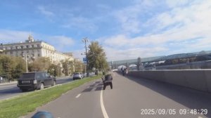 Опытный парень лишил девушку девственности