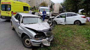 Пьяный мужик на волге устроил ДТП во Владимире