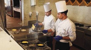 «Все включено» в Египте: обзор питания в недорогом отеле 5* - Gravity Sahl Hasheesh