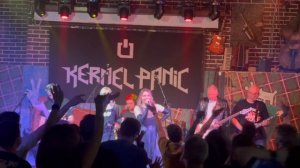 Kernel Panic - Парад заграничных певцов - The Glastonberry pub