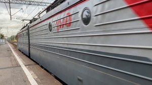 Электровоз ВЛ10у-878 «Перегон до ст.Голицыно» пл.Малые Вязёмы 05.09.2025.