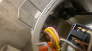 Фара. Сломаны крепления линзы