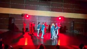 Полина третья слева. Март 2025 г