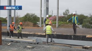 На особом контроле. Спортивный комплекс возведут в Дальнем до конца года