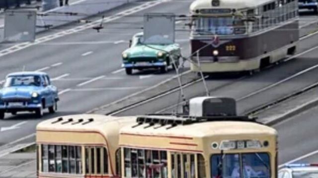 Москва. Ретропарад смотреть онлайн