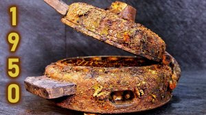 ЭТО УСТРОЙСТВО НЕ МЫЛИ 80 ЛЕТ! Реставрация самой грязной вафельницы в мире!